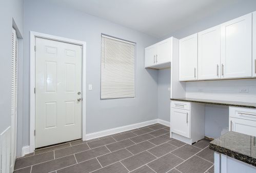 1647 Central Park Ave, Chicago IL 60647-4701 exterior