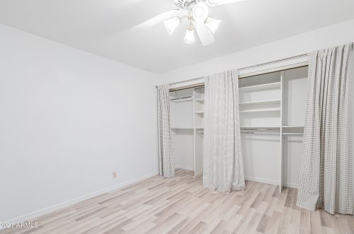 1164 Cheryl Dr, Phoenix AZ 85028-4412 exterior