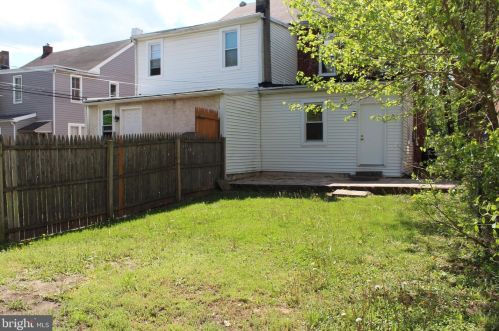 70 Warren St, Pottstown PA 19464-4336 exterior