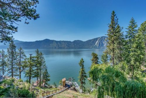 30 Grandview Ln, Bayview, ID 83803-9748