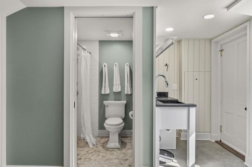 3706 Nakoma Rd, Madison WI  53711-2912 exterior