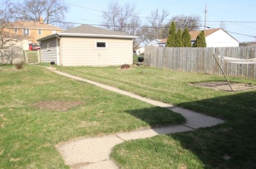 2817 60th St, Milwaukee WI  53219-3159 exterior