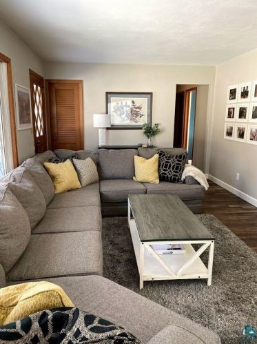 310 Marshall St, Duluth MN 55803-1970 exterior