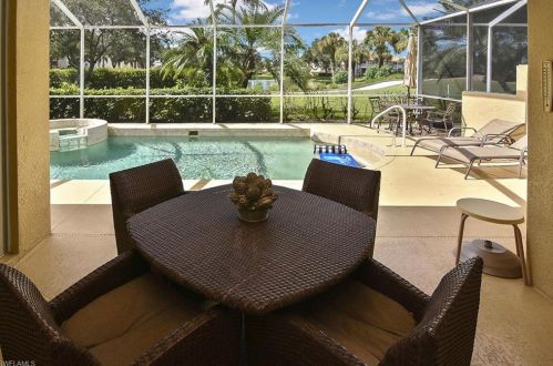 8801 Cedar Hammock Blvd, Naples FL 34112-3305 exterior