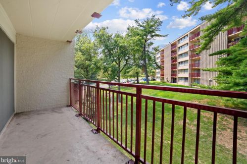 9203 New Hampshire Ave, Silver Spring MD 20903-3628 exterior