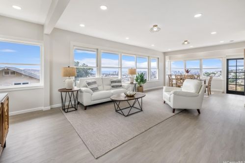 1634 Paula Dr, Honolulu HI  96816-4316 exterior