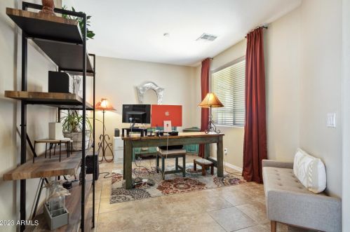 2730 Ellis St, Phoenix AZ 85042-6330 exterior