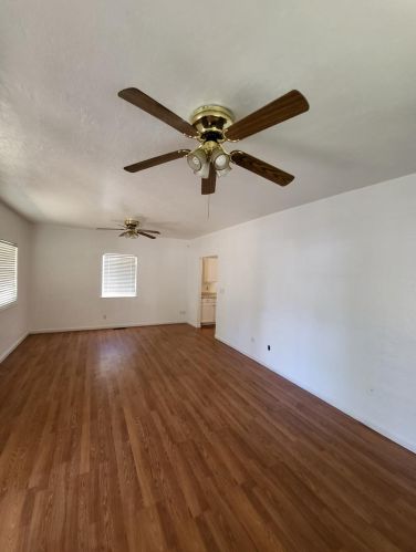 740 Mitchell Ave, Turlock, CA 95380-4046