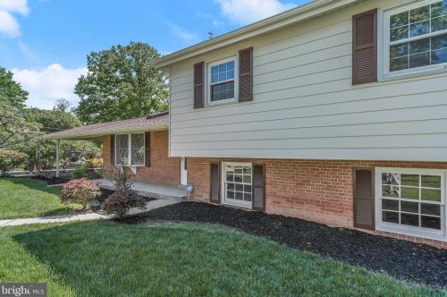 113 Monument St, Rockville MD 20850-2836 exterior