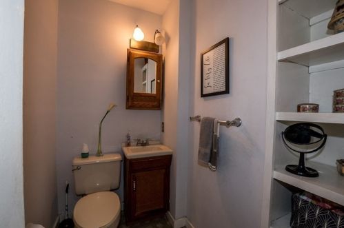 104 Winthrop St, Taunton MA 02780-4162 exterior