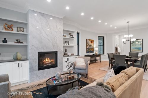 640 Belden Ave, Chicago IL  60614-3306 exterior