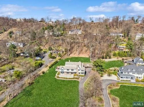 264 Upper Mtn Ave, Montclair NJ 07043-1417 exterior