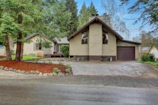 8017 Taylors Ferry Rd, Portland OR  97223-8959 exterior