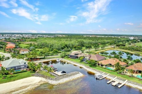 9206 Marble Stone Dr, Naples, FL 34120-4341