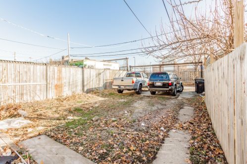 1715 Keating Ave, Chicago IL 60629-5634 exterior