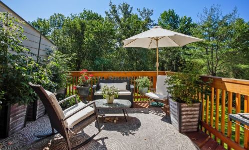 17 Davenport Pl, Morristown NJ 07960-6571 exterior