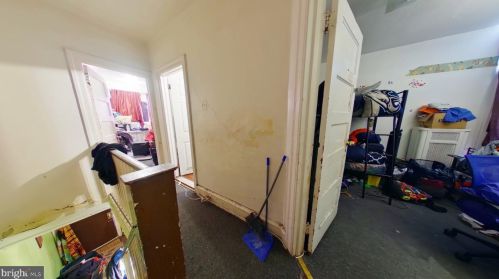 5833 3 St, Philadelphia PA 19120-1865 exterior