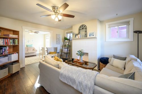 205 Teece Ave, Pittsburgh PA  15202-3315 exterior