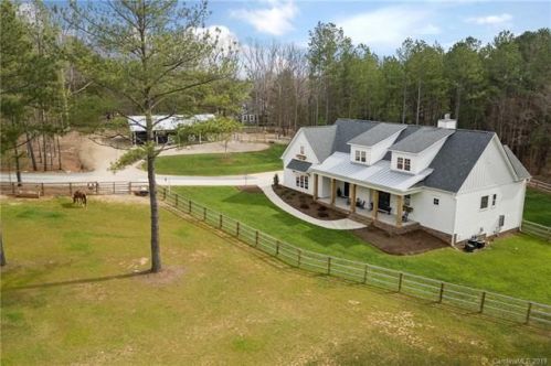 917 Cuthbertson Rd, Waxhaw NC  28173-8100 exterior