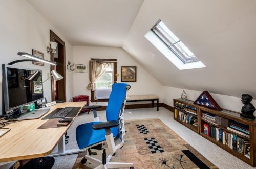 34 Cushing St, Dover NH 03820-3616 exterior