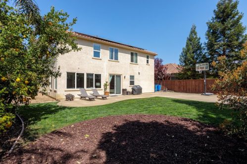 4582 Dunnwood Dr, Folsom CA 95762-9695 exterior