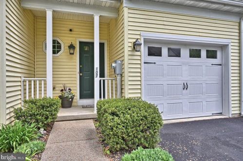 107 Gentlemens Way, Lancaster, PA 17603-5690
