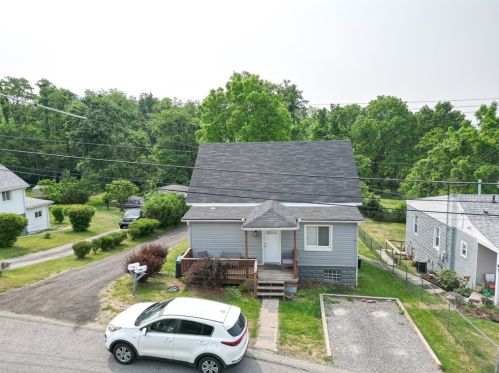 126 Tilford Rd, Pittsburgh, PA 15235-2247