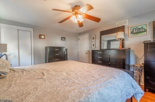 1021 Jefferson Ave, Rahway NJ 07065-2721 exterior