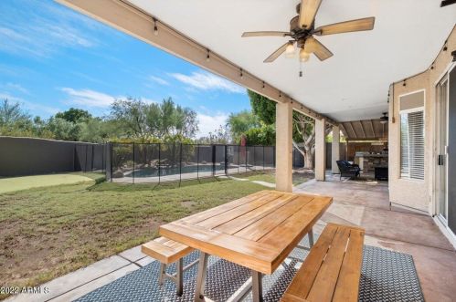 5021 Ivanhoe St, Chandler AZ 85226-2078 exterior