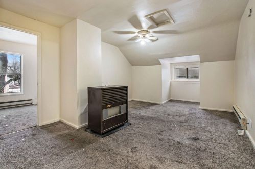 298 Mclaughlin Ave, Meskegon MI 49442-3523 exterior