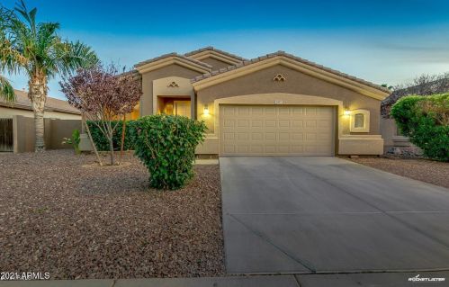 2057 Riviera Dr, Chandler AZ  85249-4869 exterior