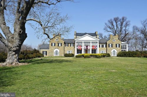 1904 Lewis Ave, Rockville MD 20851-2330 exterior