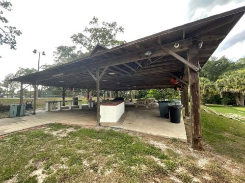 125 Spg Vly Loop, Altamonte Springs FL 32714-6502 exterior