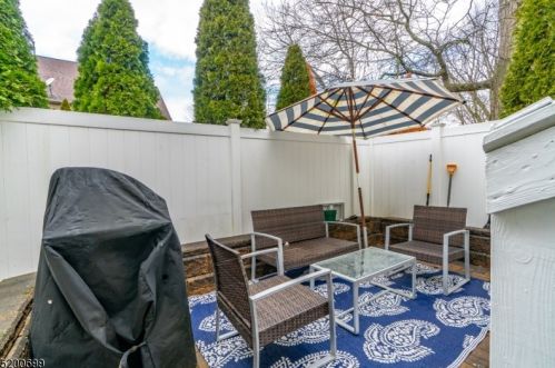 708 Front St, Plainfield NJ 07060-1033 exterior