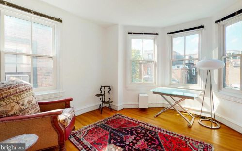 2319 Delancey Pl, Philadelphia PA 19103-6406 exterior