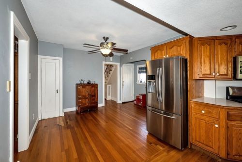 78 Nevins Ave, Springfield MA 01106-3120 exterior