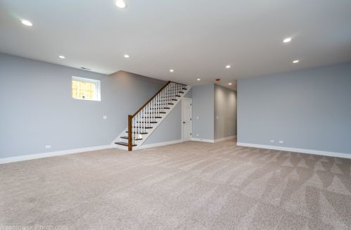 5520 Luna Ave, Chicago IL  60630-1312 exterior