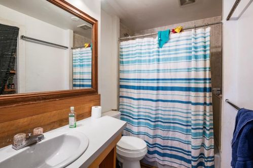 43 Linwood Ave, Providence RI 02911-3031 exterior