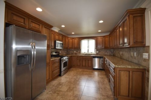 30 John Ryle Ave, Paterson NJ  07508-1655 exterior