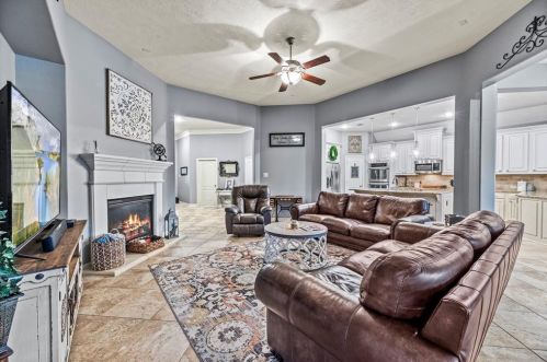 27514 Knox Prairie Ln, Fulshear TX 77441-1148 exterior