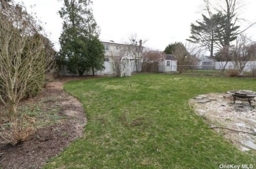 408 17 St, Babylon NY 11704-2603 exterior