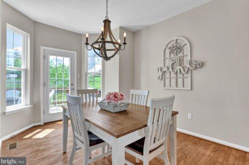 78 Menlena Cir, Hanover PA  17331-8662 exterior