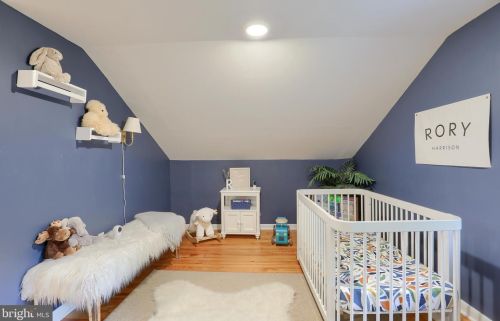 409 Atkins Ave, Lancaster PA  17603-4912 exterior