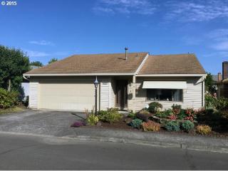 15760 Alderbrook Cir, Portland, OR 97224-5610