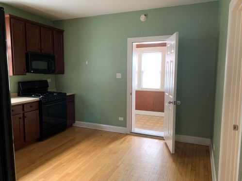 5017 Montana St, Chicago IL  60639-2417 exterior