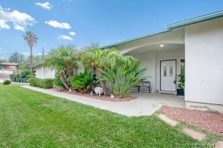 992 Via Rose Marie Ln, Fallbrook, CA 92028-3500