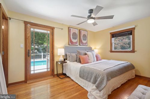 5602 Justis Pl, Alexandria VA 22310-1325 exterior