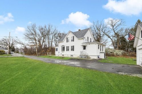 22 Oakland Ave, Providence RI  02919-4307 exterior