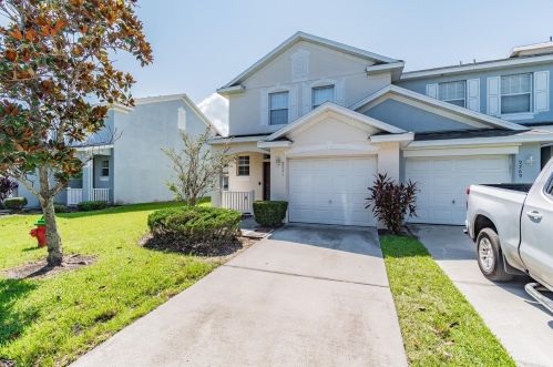 9771 Carlsdale Dr, Riverview, FL 33578-3811