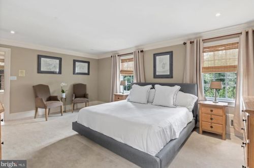 4654 Upton St, Washington DC 20016-2370 exterior